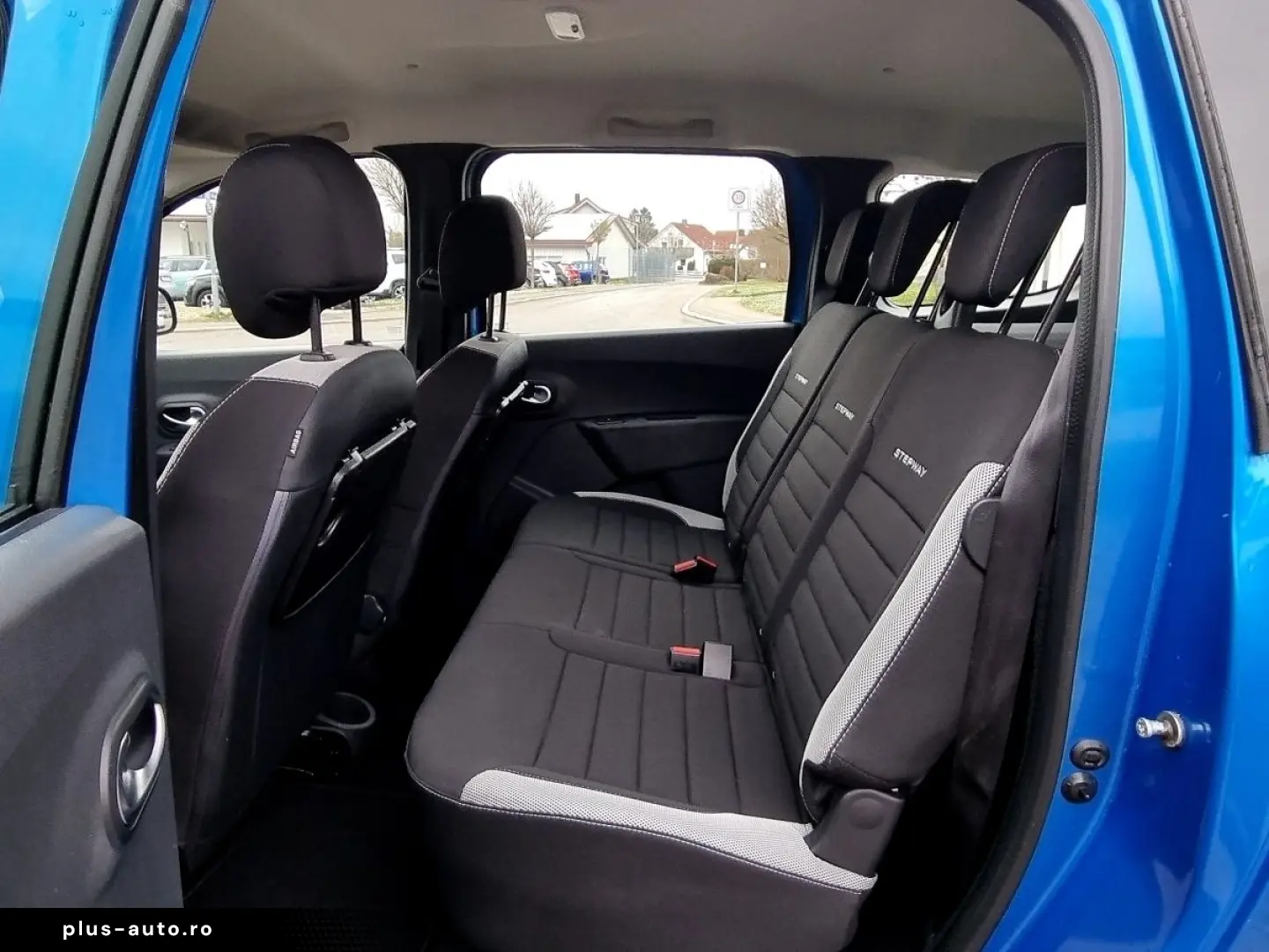 DACIA Lodgy Stepway Plus TCe 130