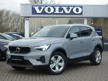 VOLVO XC40 Core B3 Mild-Hybrid 360 KAM ACC PILOT BLIS