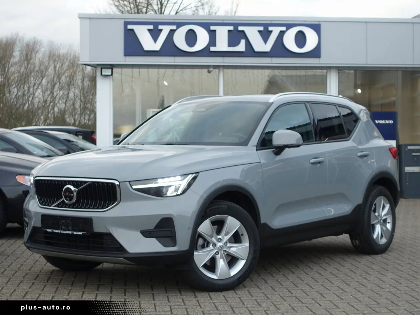 VOLVO XC40 Core B3 Mild-Hybrid 360 KAM ACC PILOT BLIS