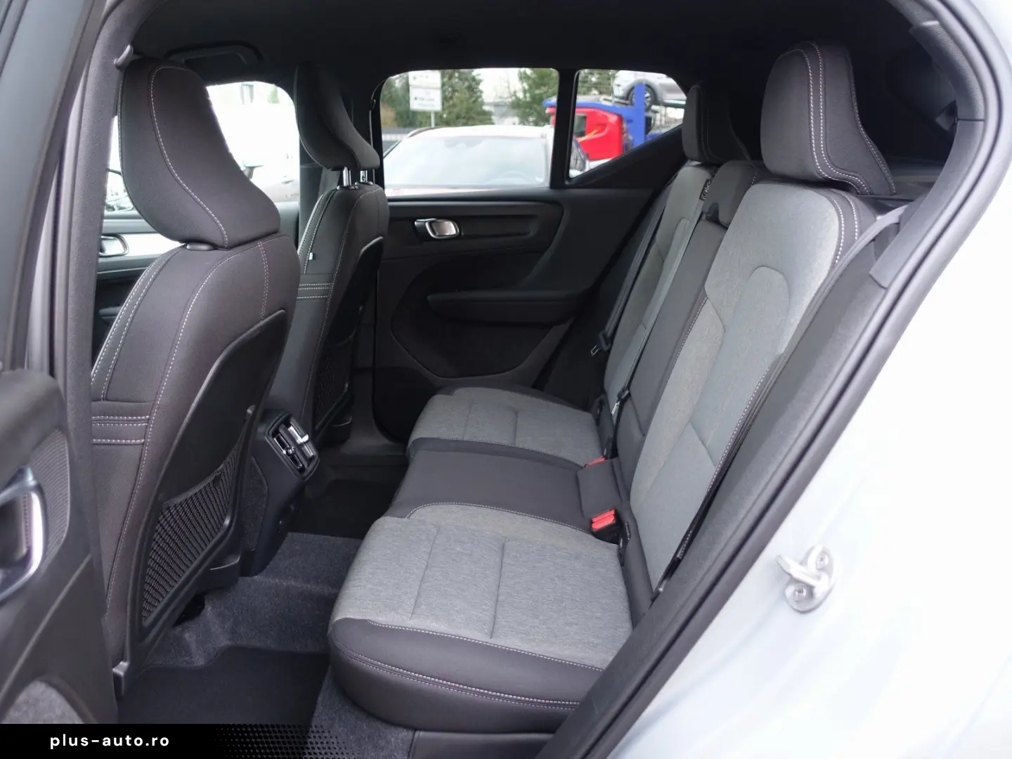 VOLVO XC40 Core B3 Mild-Hybrid 360 KAM ACC PILOT BLIS