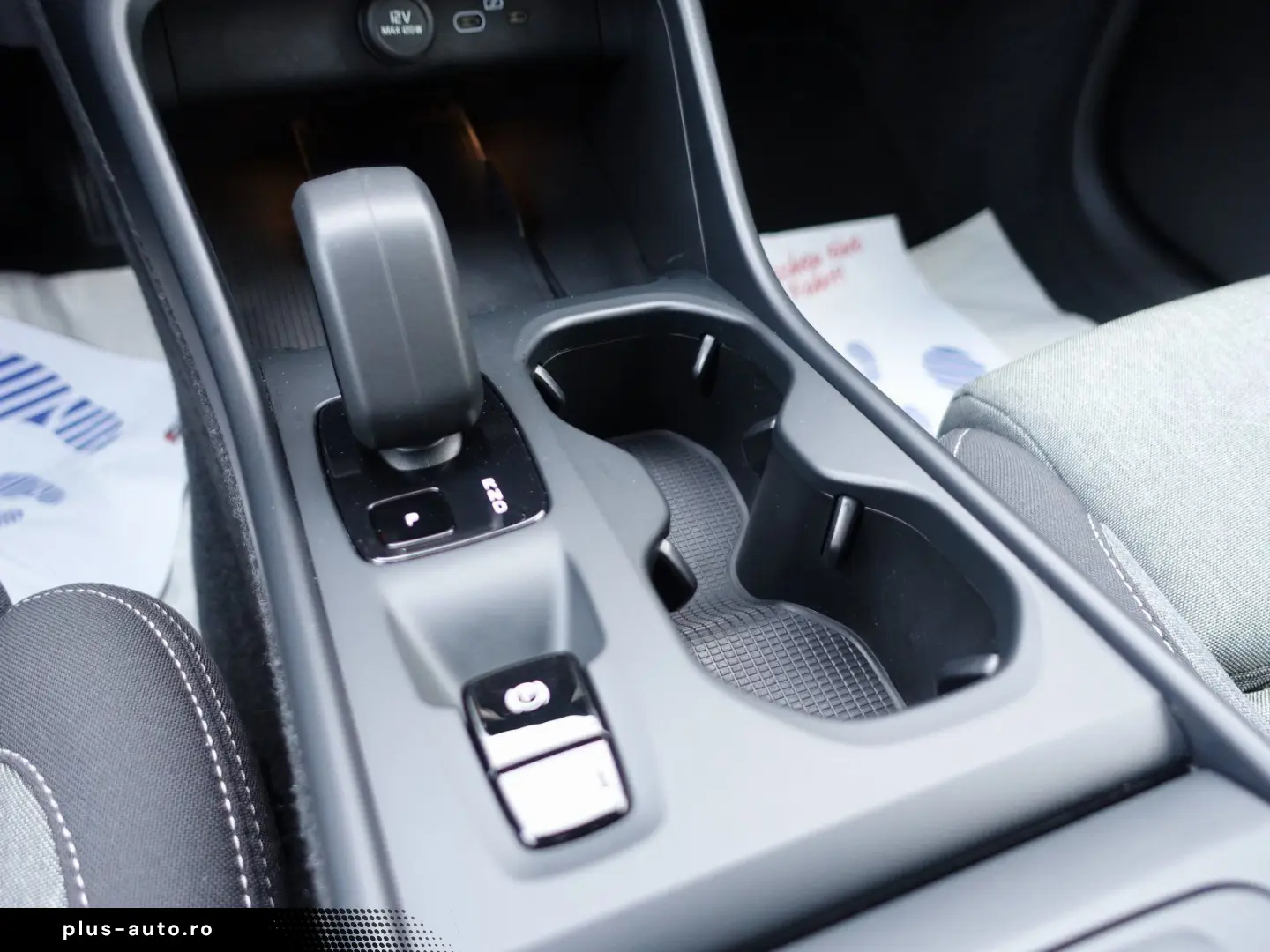 VOLVO XC40 Core B3 Mild-Hybrid 360 KAM ACC PILOT BLIS