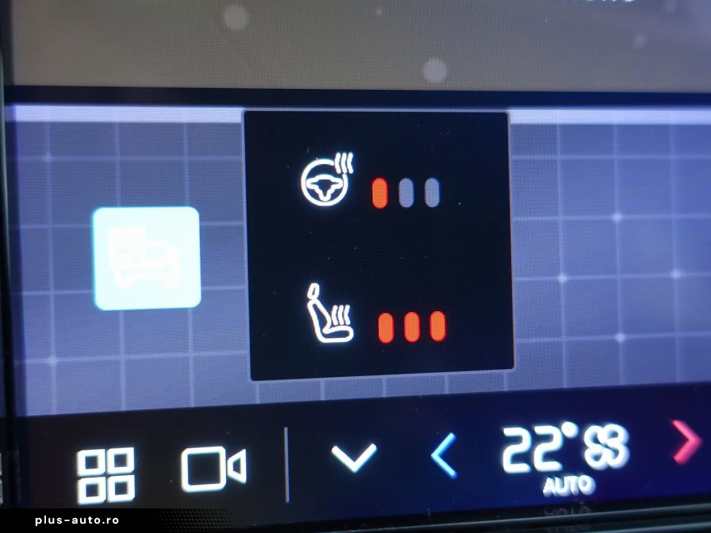 VOLVO XC40 Core B3 Mild-Hybrid 360 KAM ACC PILOT BLIS