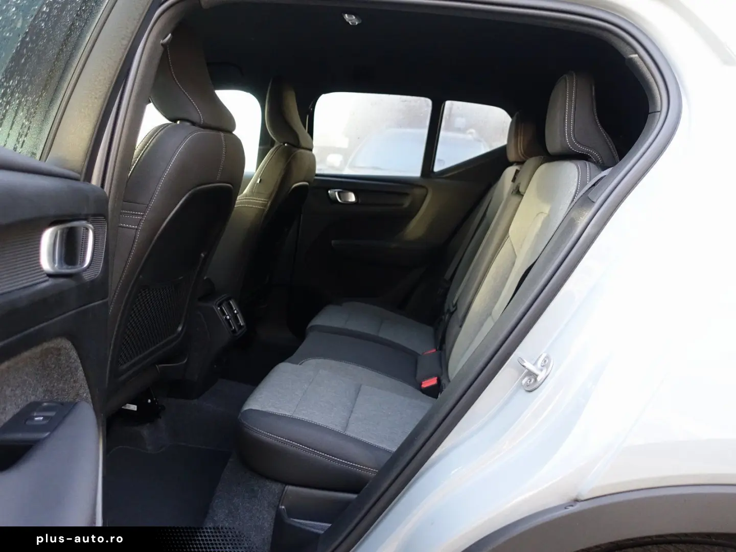 VOLVO XC40 Core B3 Mild-Hybrid 360  Memory BLS Carplay