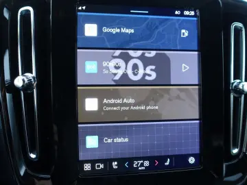 VOLVO XC40 Core B3 Mild-Hybrid 360  Memory BLS Carplay