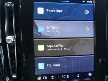 VOLVO XC40 Core B3 Mild-Hybrid 360  BLIS Carplay