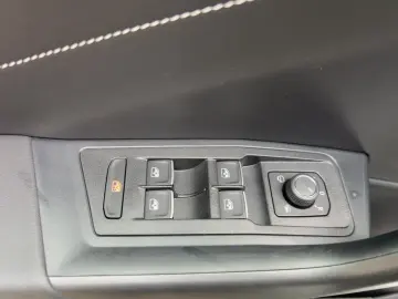 VW T-Roc 1.5 TSI DSG Goal Navi LED Standhzg App