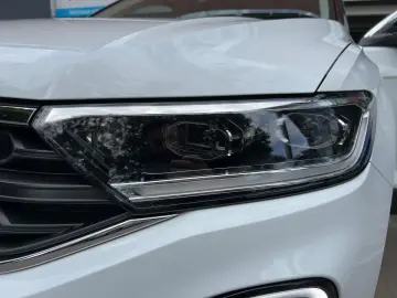 VW T-Roc 1.5 TSI DSG Goal Navi LED Standhzg App