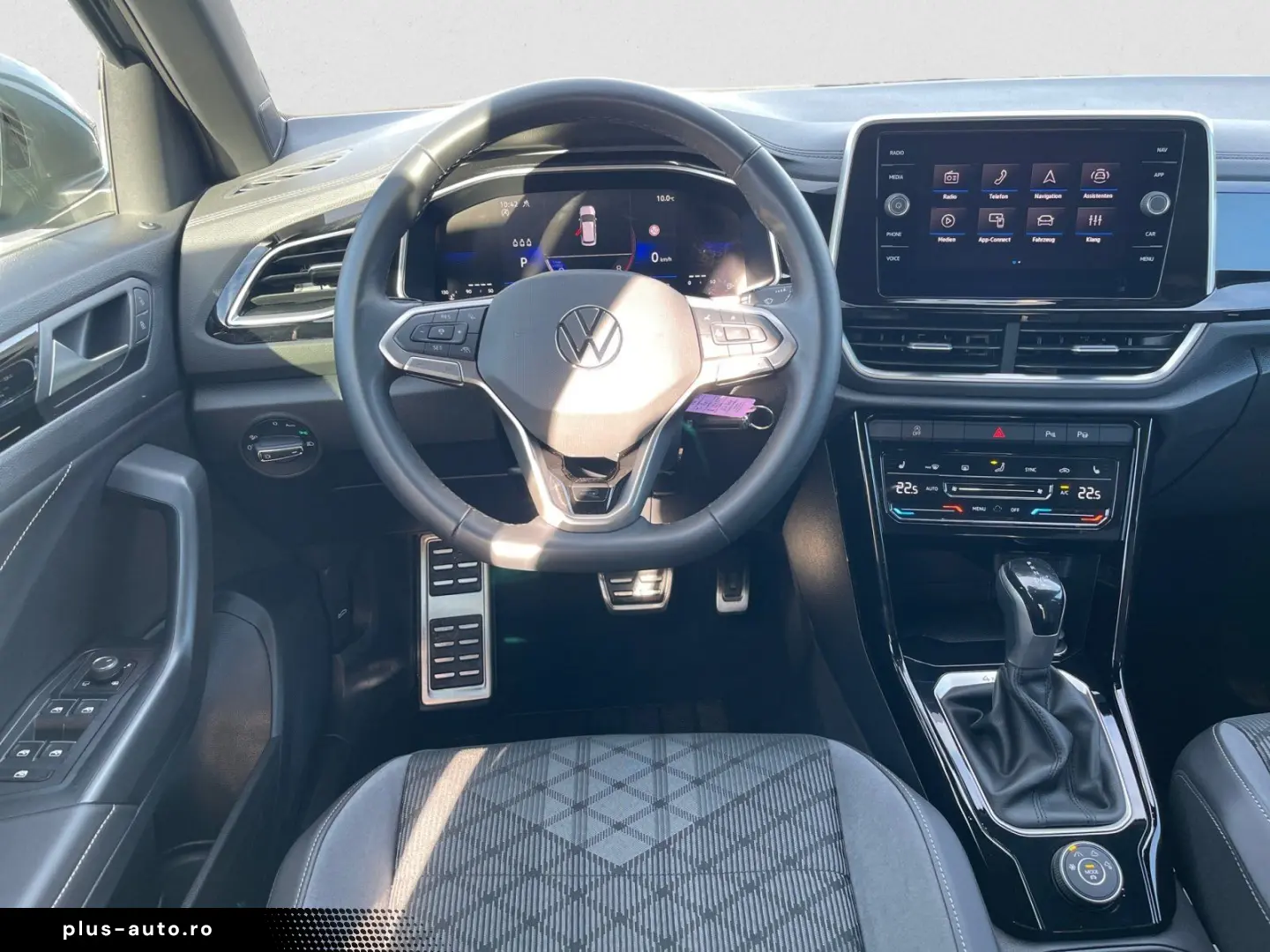 VW T-Roc R-Line 4Mo. TSI DSG 19  NAVI ACC KAMERA