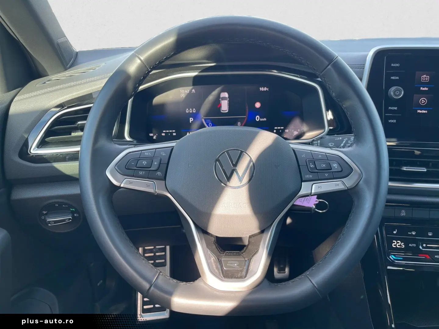 VW T-Roc R-Line 4Mo. TSI DSG 19  NAVI ACC KAMERA