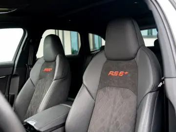 AUDI ABT RS6  Avant 4.0 TFSI quattro   1 of 25