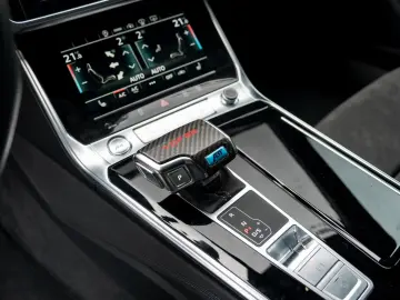 AUDI ABT RS6  Avant 4.0 TFSI quattro   1 of 25