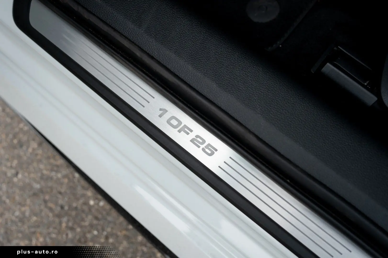 AUDI ABT RS6  Avant 4.0 TFSI quattro   1 of 25