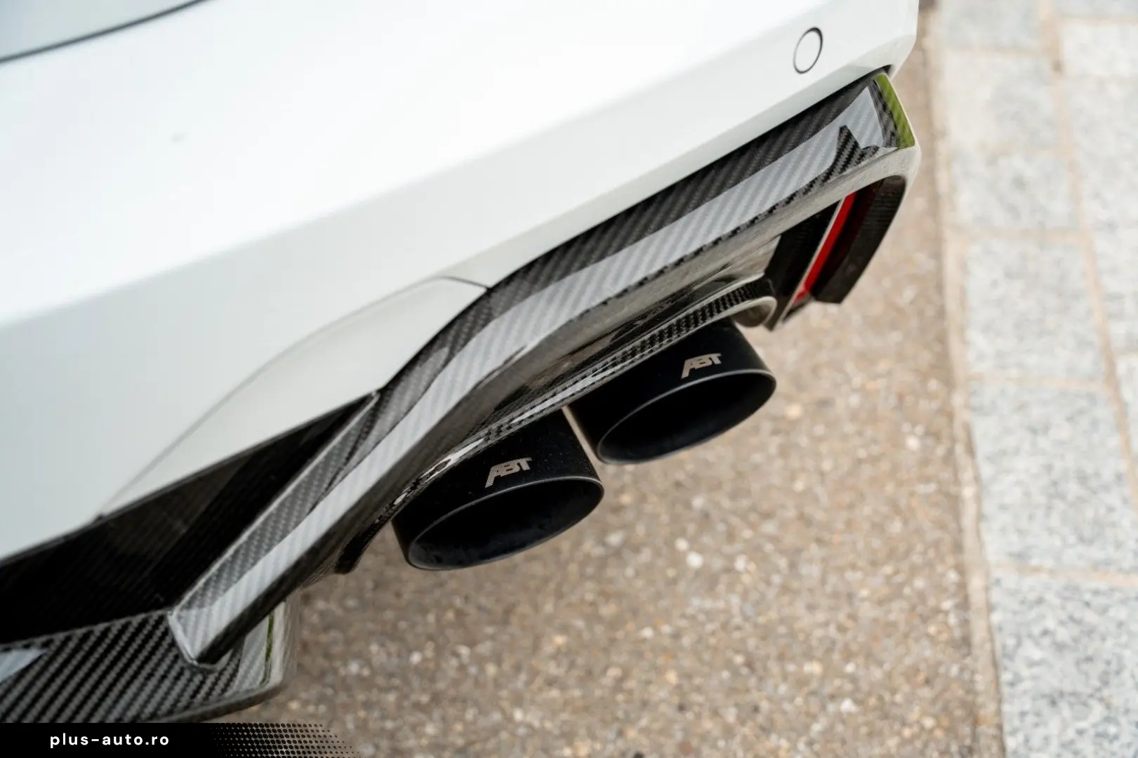 AUDI ABT RS6  Avant 4.0 TFSI quattro   1 of 25