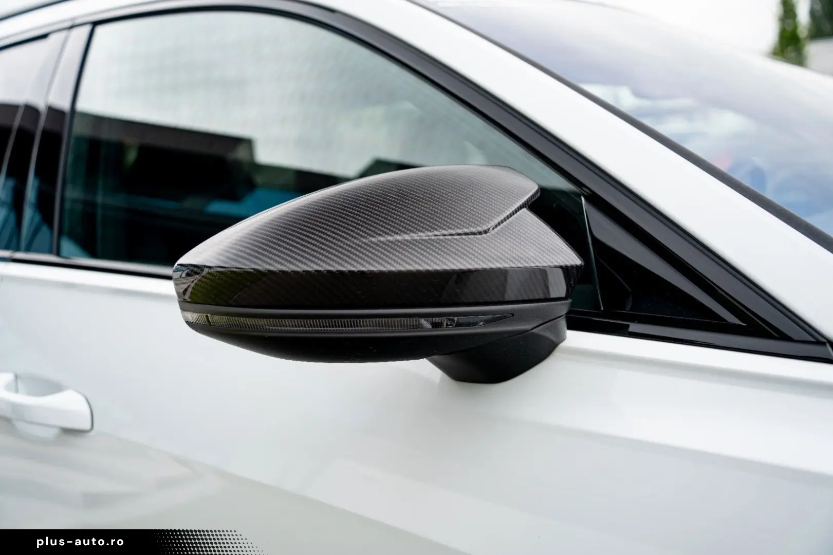 AUDI ABT RS6  Avant 4.0 TFSI quattro   1 of 25