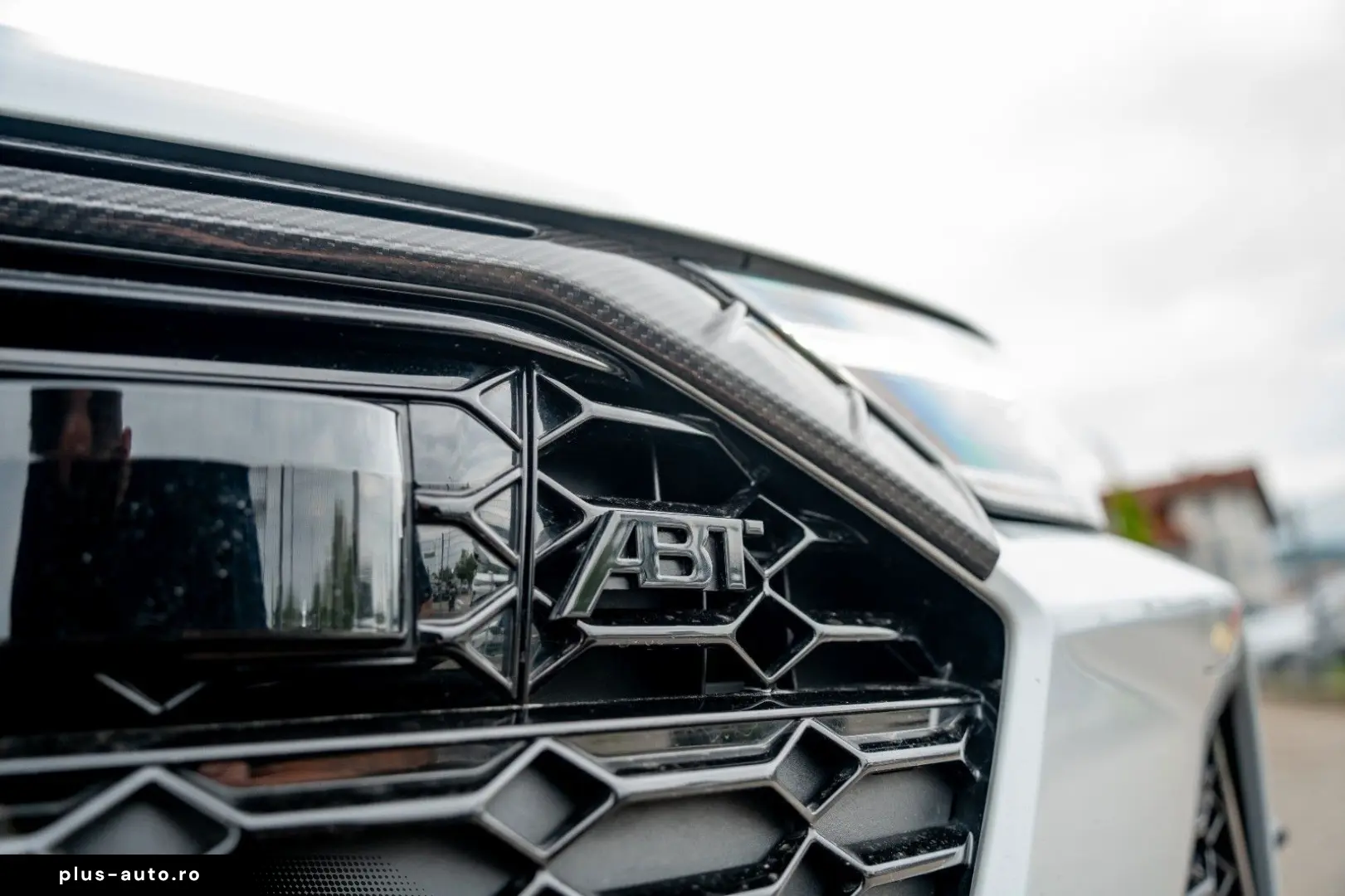 AUDI ABT RS6  Avant 4.0 TFSI quattro   1 of 25