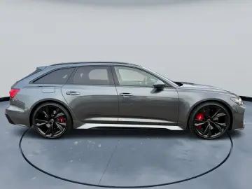 AUDI RS6  Avant 4.0 TFSI quattro  LASER HEADUP