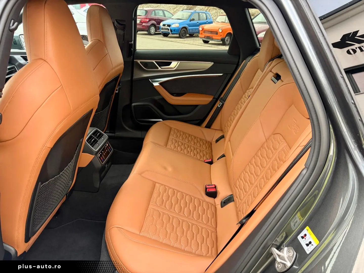 AUDI RS6  Avant 4.0 TFSI quattro  LASER HEADUP