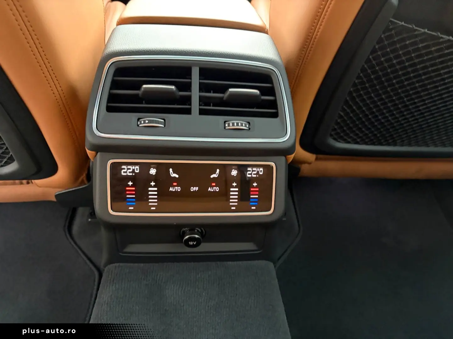 AUDI RS6  Avant 4.0 TFSI quattro  LASER HEADUP