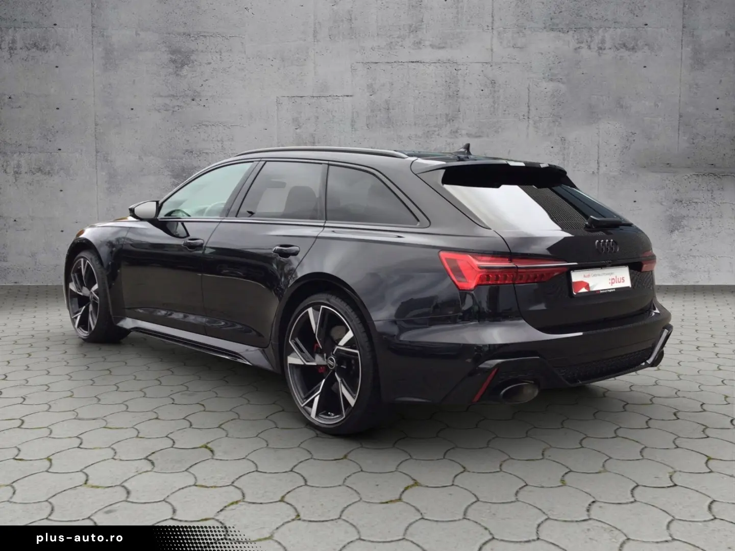 AUDI RS6 Avant 4.0TFSI quattro Tiptron Matrix Keramik