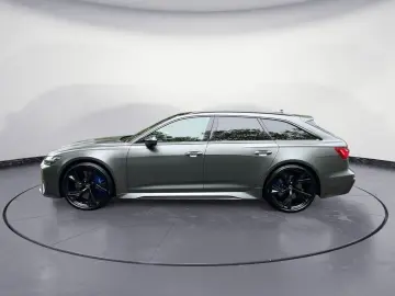 AUDI RS6 Avant 4.0 TFSI quattro Laser Pano B&O Sitzbe