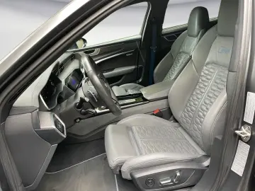 AUDI RS6 Avant 4.0 TFSI quattro Laser Pano B&O Sitzbe