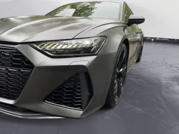 AUDI RS6 Avant 4.0 TFSI quattro Laser Pano B&O Sitzbe