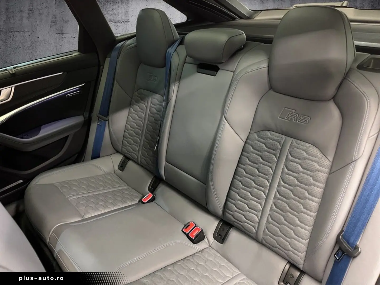 AUDI RS6 Avant 4.0 TFSI quattro LED-Laser Pano AHK B&