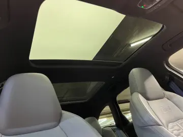 AUDI RS6 Avant 4.0 TFSI quattro LED-Laser Pano AHK B&