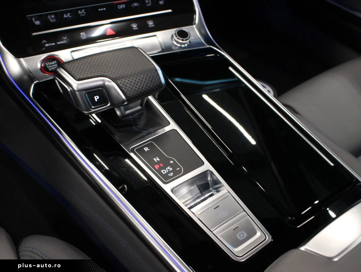 AUDI RS6 Avant 4.0 TFSI quattro B&O Pano VOLL