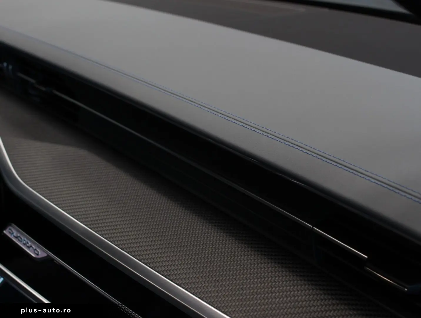 AUDI RS6 Avant 4.0 TFSI quattro B&O Pano VOLL