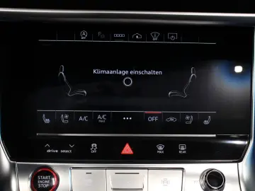 AUDI RS6 Avant 4.0 TFSI quattro B&O Pano VOLL