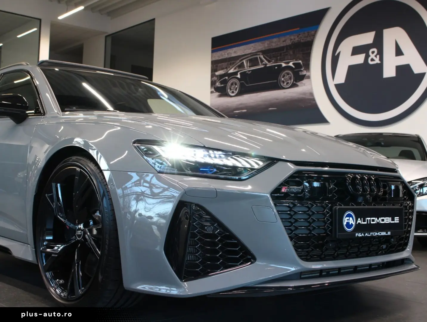 AUDI RS6 Avant 4.0 TFSI quattro B&O Pano VOLL