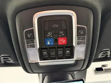 Dodge RAM 1500 TRX 6.2L SuperCharged