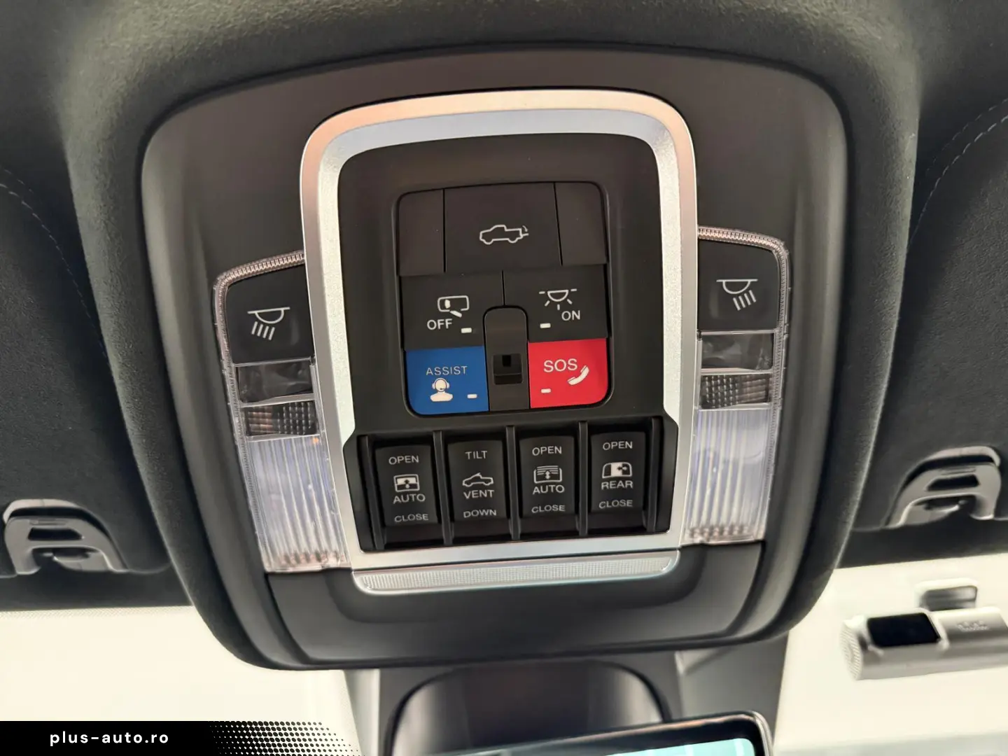 Dodge RAM 1500 TRX 6.2L SuperCharged