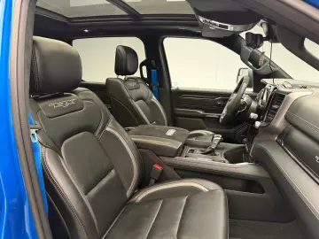 Dodge RAM 1500 TRX 6.2L SuperCharged