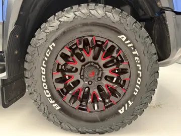 Dodge RAM 1500 TRX 6.2L SuperCharged