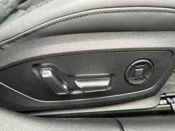 AUDI RS6 AVANT 4.0TSI QUATTRO HEAD-UP PANO STANDH. AH