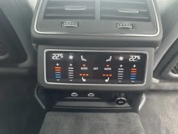 AUDI RS6 AVANT 4.0TSI QUATTRO HEAD-UP PANO STANDH. AH