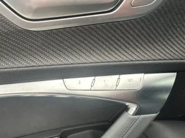 AUDI RS6 AVANT 4.0TSI QUATTRO HEAD-UP PANO STANDH. AH