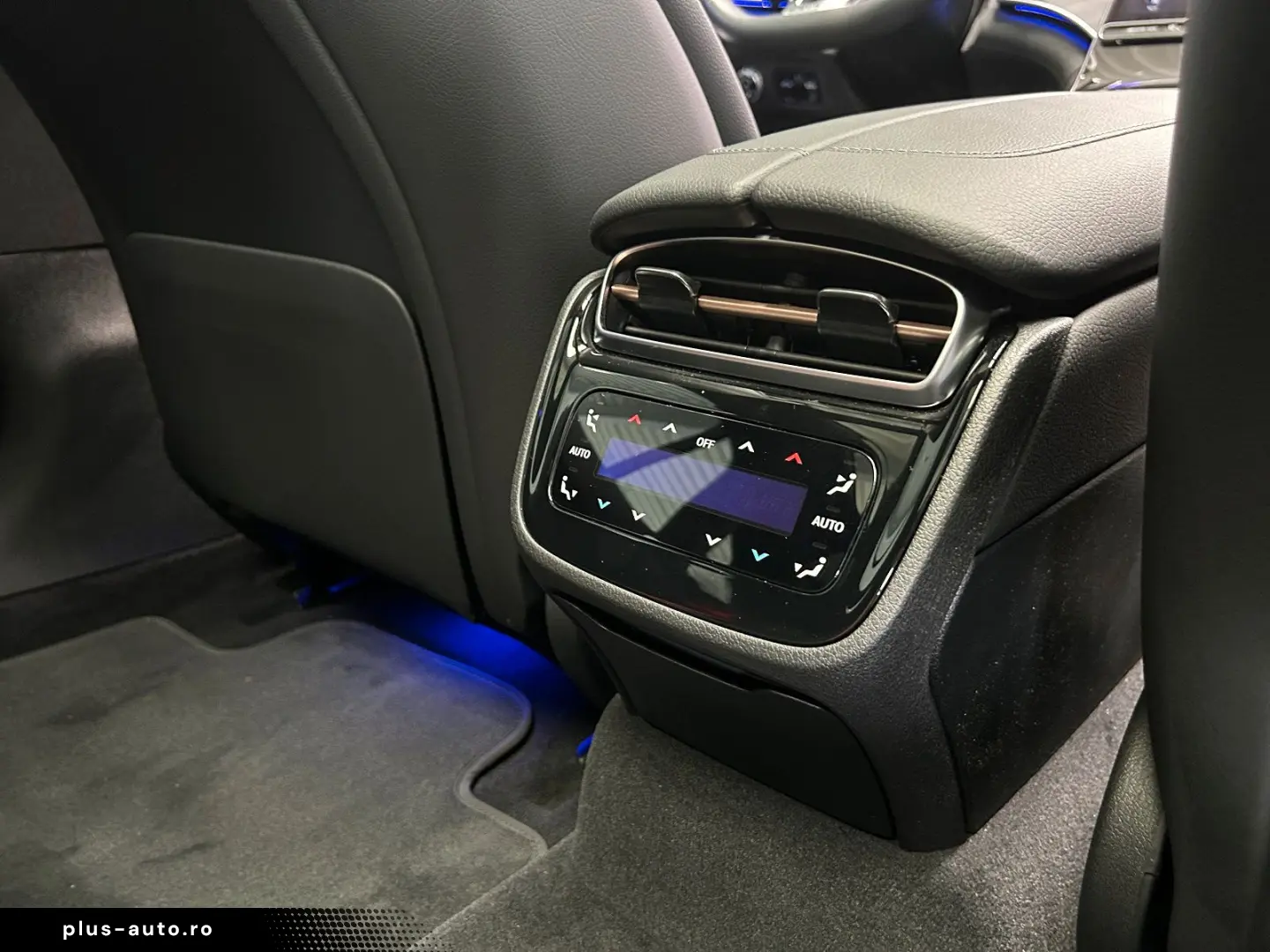 MERCEDES-BENZ EQE 53 AMG 4M  PREMIUM  DISTRONIC-PANO&hellip;