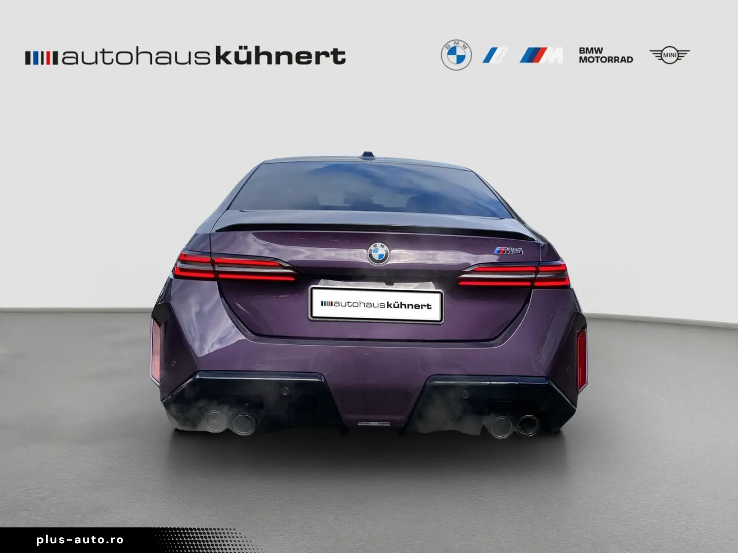 BMW M5 Limousine Individual Daytonaviolett    Driver