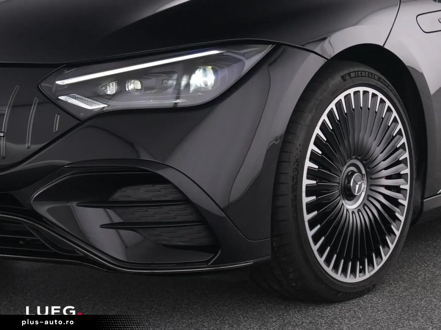 MERCEDES-BENZ EQE 53 AMG 4M  DLight Hyper Pano Night&hellip;