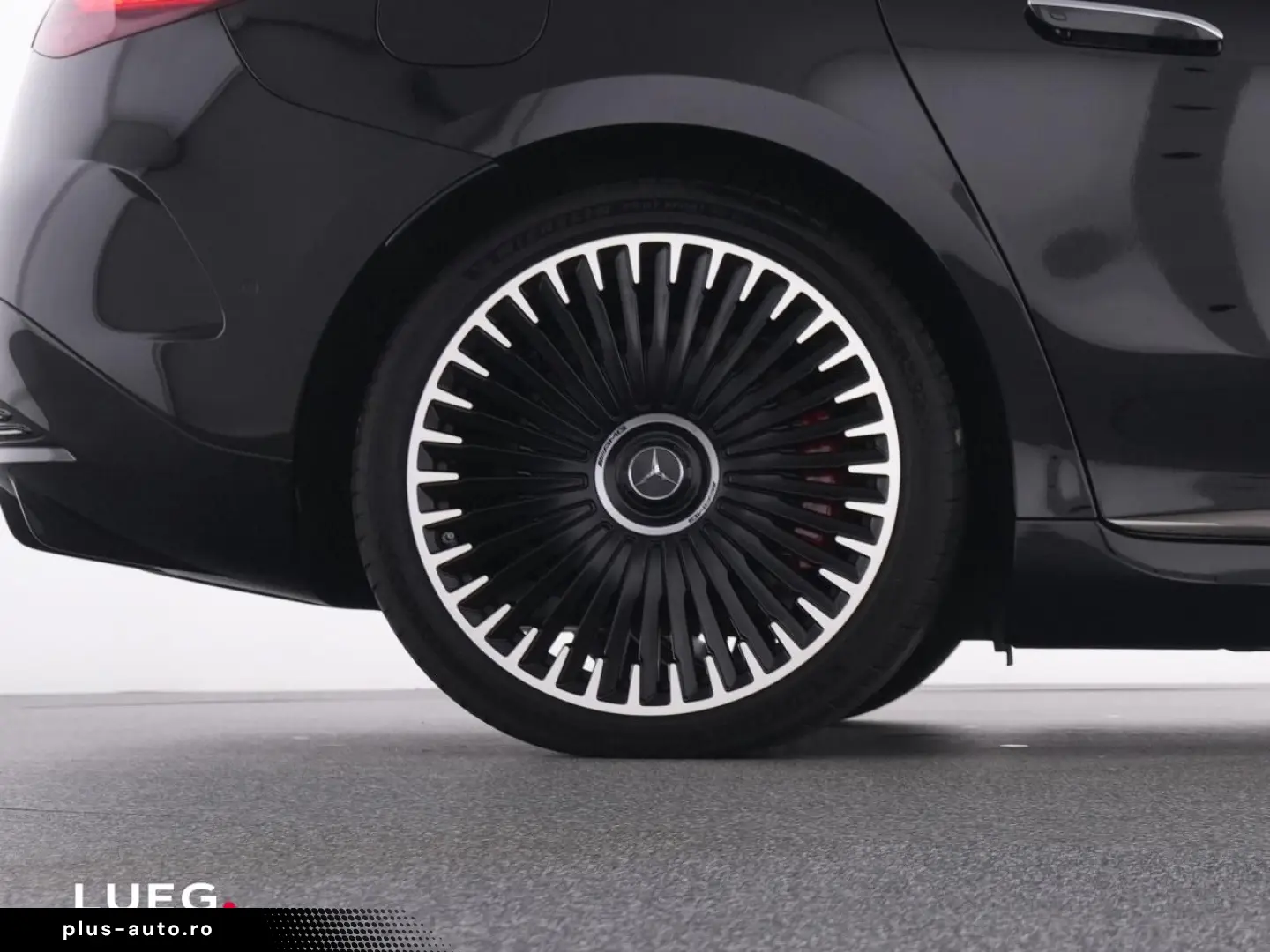 MERCEDES-BENZ EQE 53 AMG 4M  DLight Hyper Pano Night&hellip;