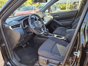 TOYOTA Corolla Cross Hybrid 2.0 VVT-i Team D Premium Pa