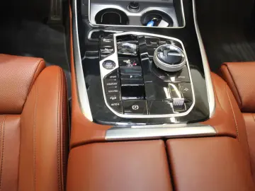 BMW X7 xDr40d MSport SoftClose Massage Ventilation