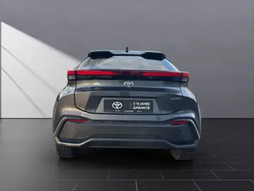 TOYOTA C-HR Plug-IN Team Deutschland Apple Carplay   Ka