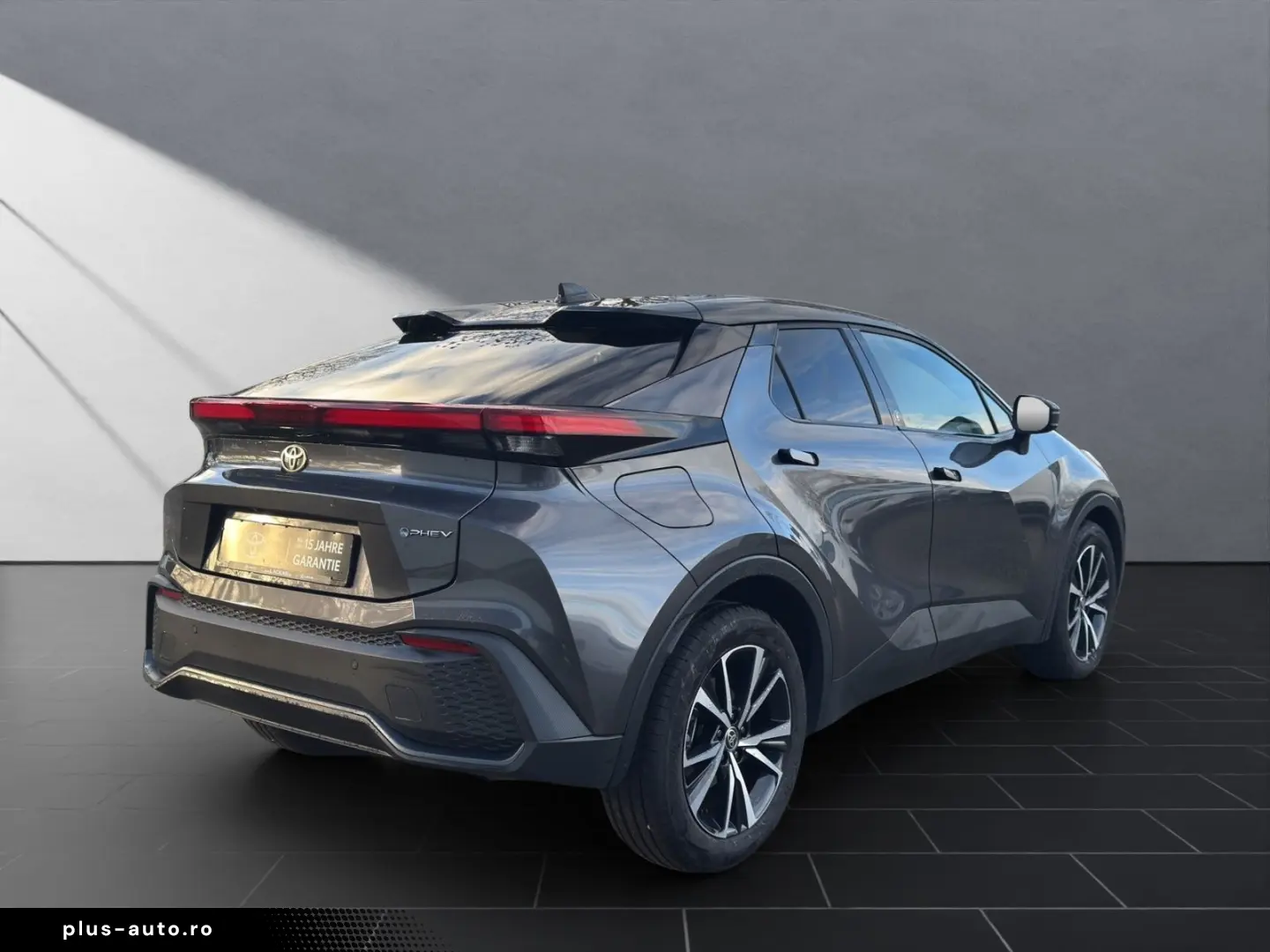 TOYOTA C-HR Plug-IN Team Deutschland Apple Carplay   Ka