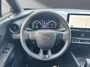 TOYOTA C-HR Plug-IN Team Deutschland Apple Carplay   Ka