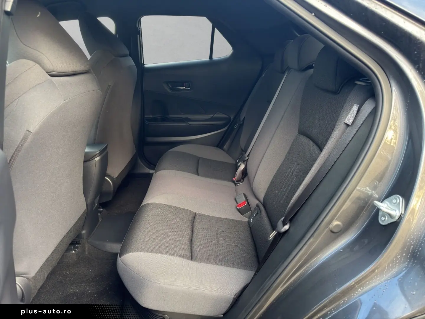 TOYOTA C-HR Plug-IN Team Deutschland Apple Carplay   Ka