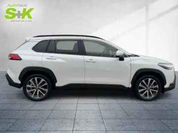 TOYOTA Corolla Cross 2.0 Hybrid Lounge JBL KAMERA SHZ L